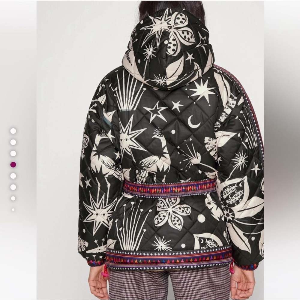 FARM Rio Cerrado Sky Reversible Puffer Jacket Black & White Rainbow M - Picture 4 of 16
